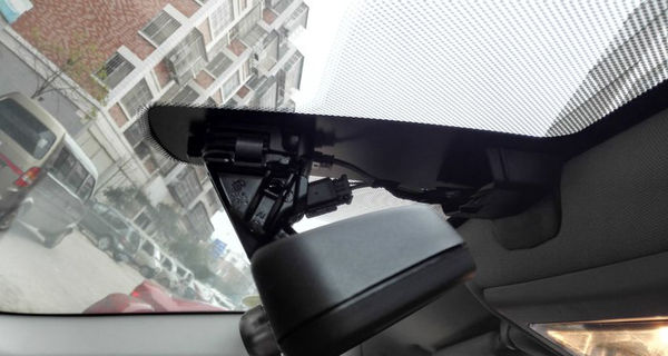 如何為寶馬X3安裝隱藏行車(chē)記錄儀